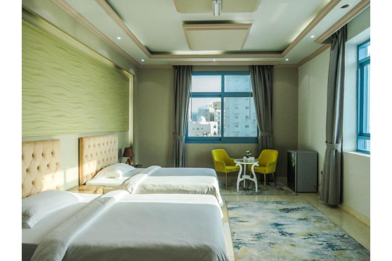 Bareen Hotel Ajman Extérieur photo